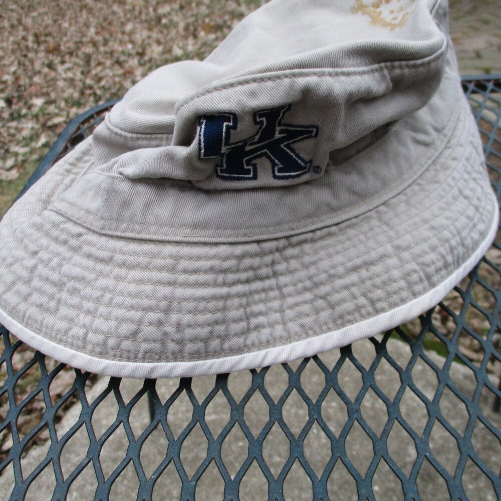 VTG Jones & Mitchell Sportswear University of Kentucky Fisherman Bucket Hat OSFA